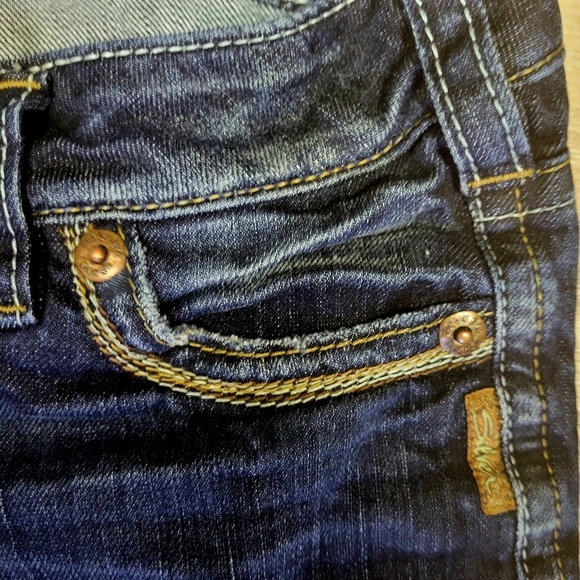 Silver Jeans Frances Distressed Boot Cut Jeans - Picture 4 of 12